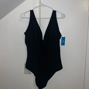 Cupshe Onyx Plunging Slim Sculpt One-Piece Swimsuit Size XL